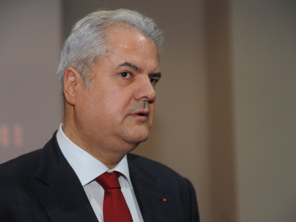 Procesul fostului premier Adrian Năstase a fost amânat pentru data de 13 mai