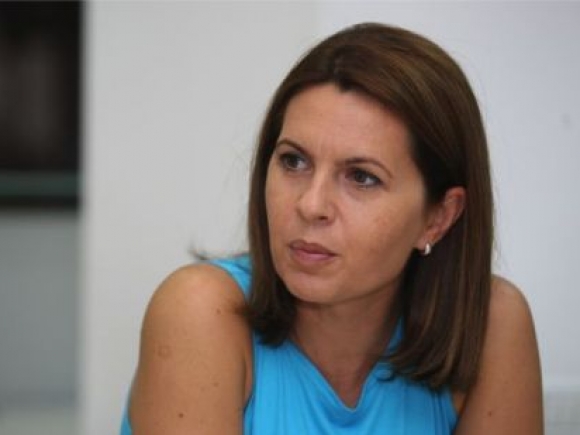 Adriana Săftoiu: Nu ar fi o surpriză dacă preşedintele Băsescu l-ar susţine pe Iohannis în turul II