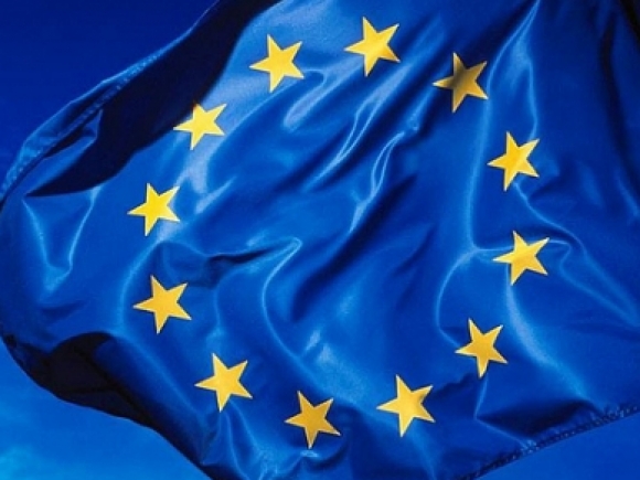 CE vrea mai multe date despre populaţia care locuieşte cel puţin un an în UE
