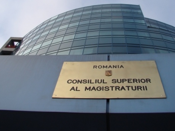 CSM sesizează Inspecţia Judiciară pentru declaraţiile lui Ponta, Băsescu şi Vosganian