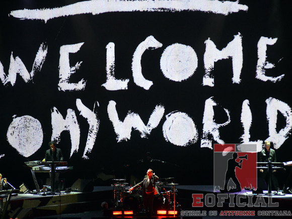 Peste 50.000 de fani ai trupei Depeche Mode au avut parte de un concert memorabil