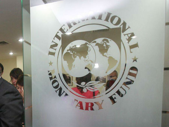 Guvernul începe negocierile cu FMI pentru un nou acord, după finalizarea cu trei derogări a evaluării