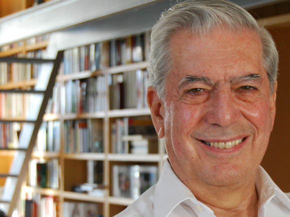 Mario Vargas Llosa: “Literatura dă sens lumii”