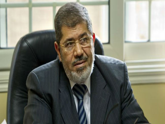 Egipt: Incidente armate la unitatea militară unde este deţinut Mohamed Morsi