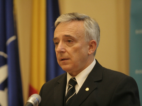 Mugur Isărescu recomandă încheierea unui nou acord cu instituţiile internaţionale