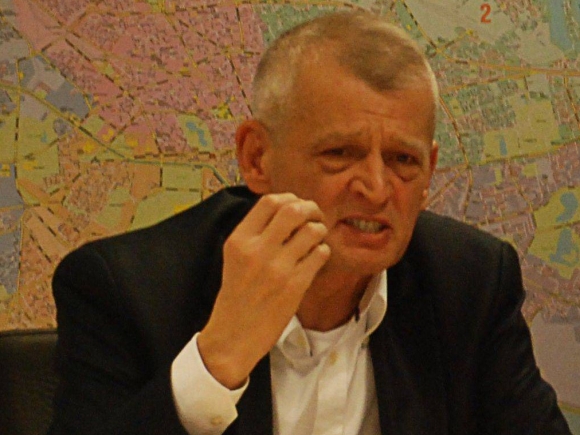 Sorin Oprescu a fost suspendat din funcția de primar general