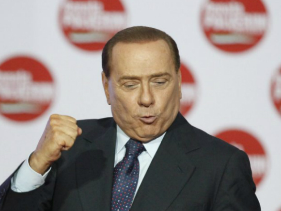 Asul din mâneca lui Berlusconi: viitorul Guvernului italian, în mâinile fostului premier