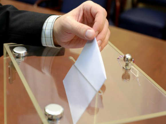Secții de votare informatizate la alegerile locale și parlamentare din 2016