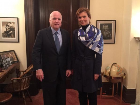 Alina Gorghiu, întâlnire cu senatorul american John McCain