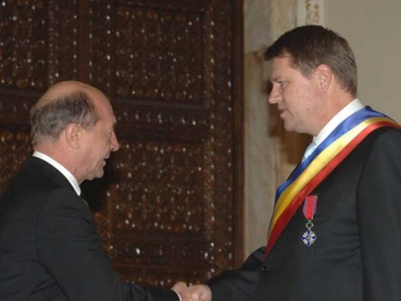 Traian Băsescu ar putea merge cu Klaus Iohannis la viitorul Consiliu European