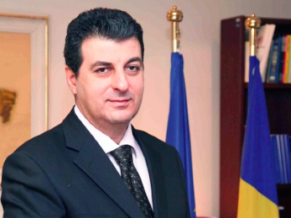 Ministrul Apărării a discutat cu omologul francez despre situația de securitate din regiune