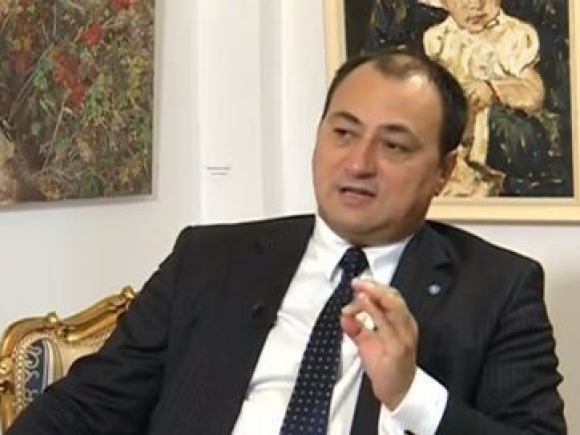 PRU îi solicită președintelui României scuze pentru disprețul față de simbolurile țării
